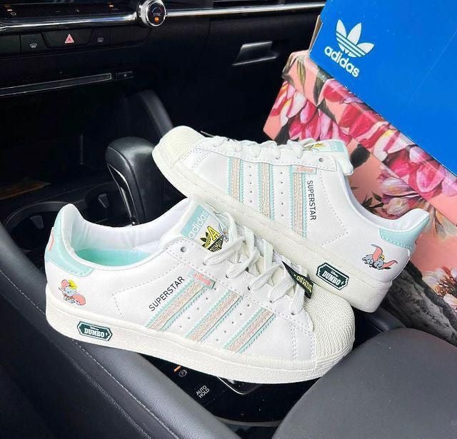 SUPERSTAR (AAA)