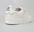 SUPERSTAR