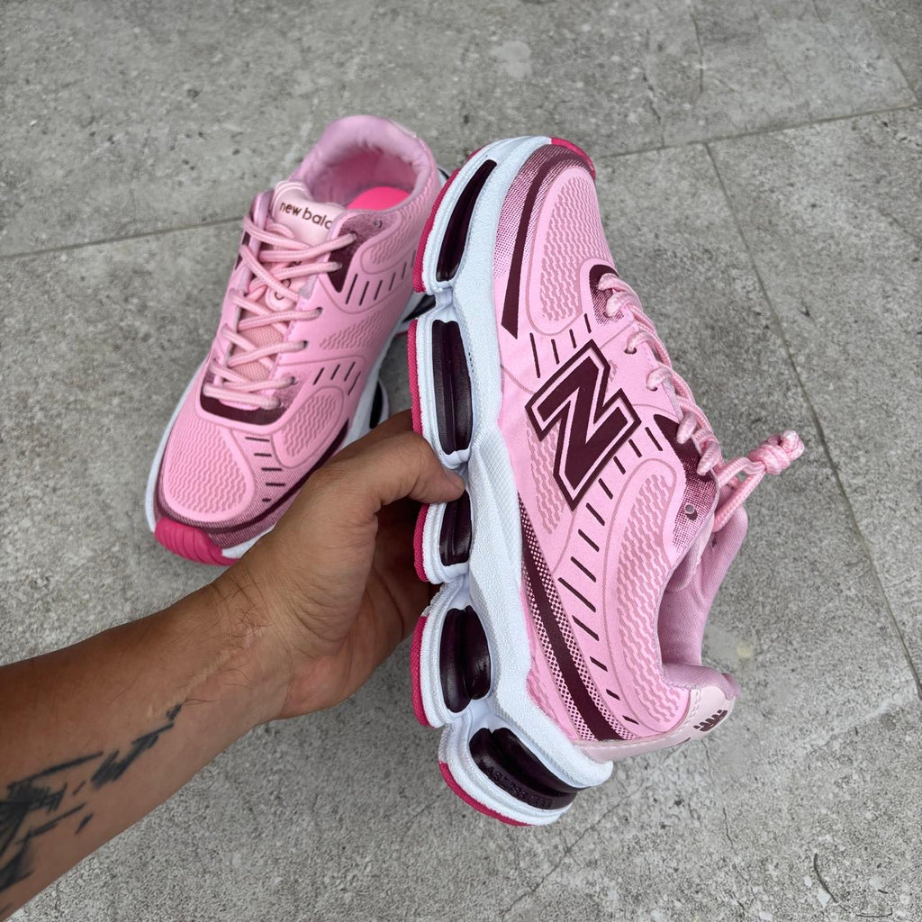 NEW BALANCE 2000