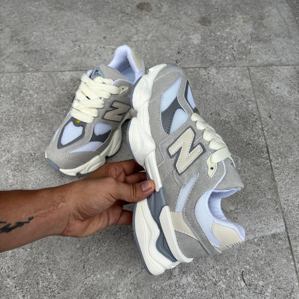 NEW BALANCE 9060