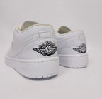 NIKE JORDAN 1 LOW
