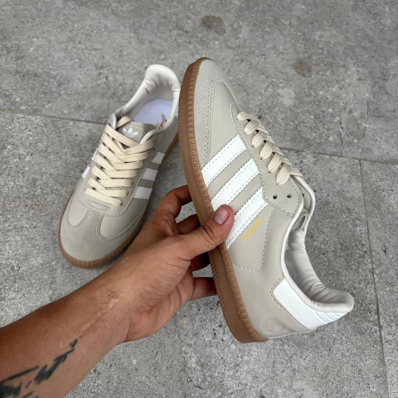 ADIDAS SAMBA