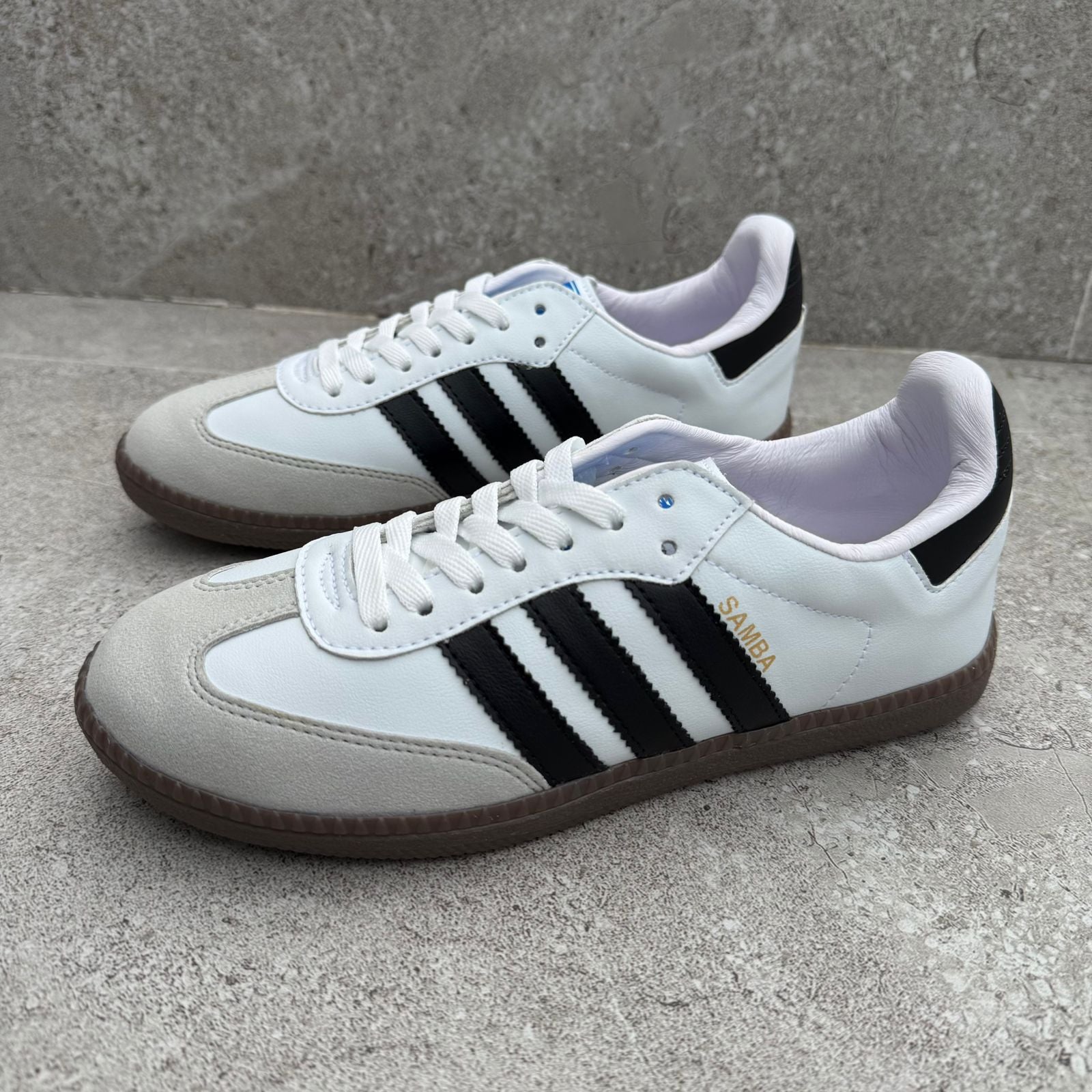 ADIDAS SAMBA