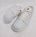 NIKE JORDAN 1 LOW