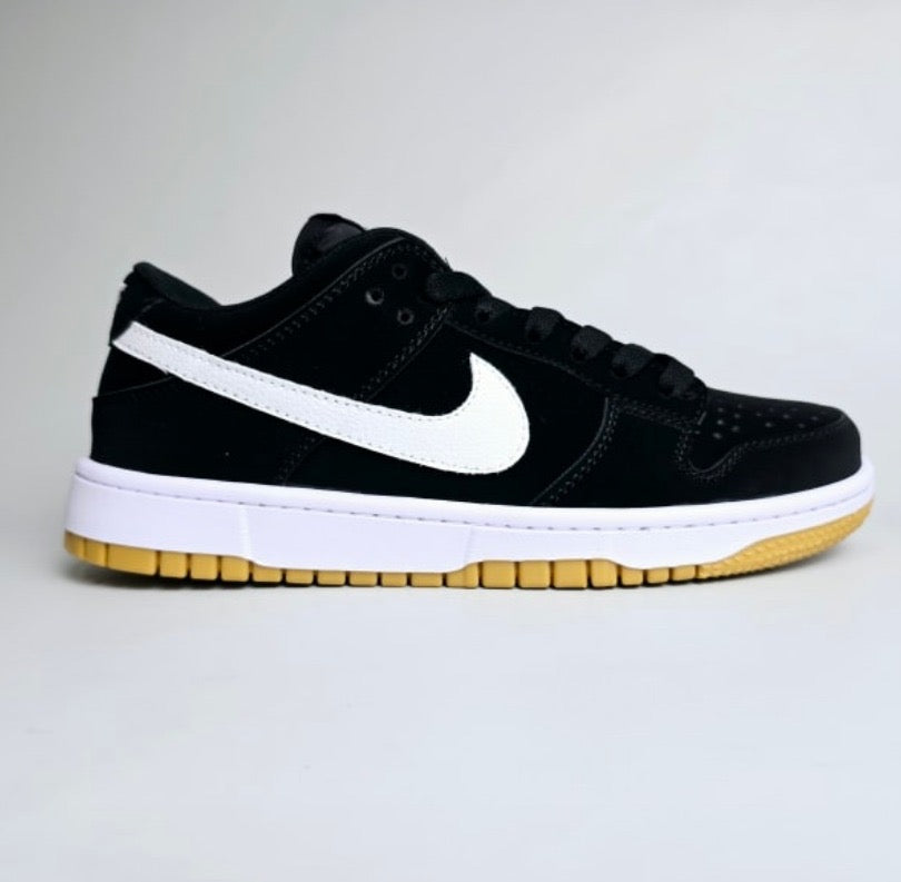 NIKE DUNK SB