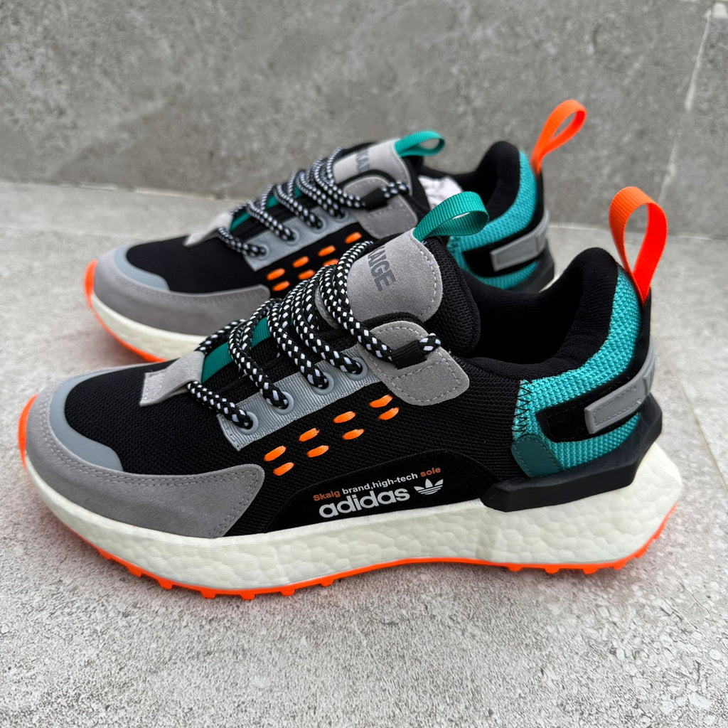 ADIDAS SIKAGE