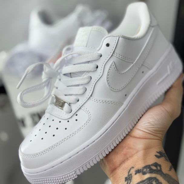 AIR FORCE 1 AAA